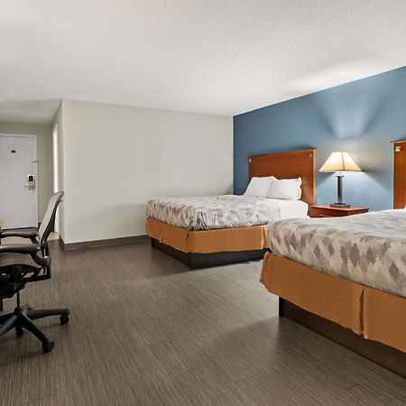Americas Best Value Inn Carlisle Exterior photo